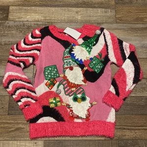 New Girls 8 33 Degrees Long
Sleeve Crewneck Gnomes
Christmas Sweater